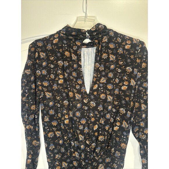 Evereve Women’s Lorelei Ruched Smocked Knit FLORAL Dress Sz S - Picture 5 of 10